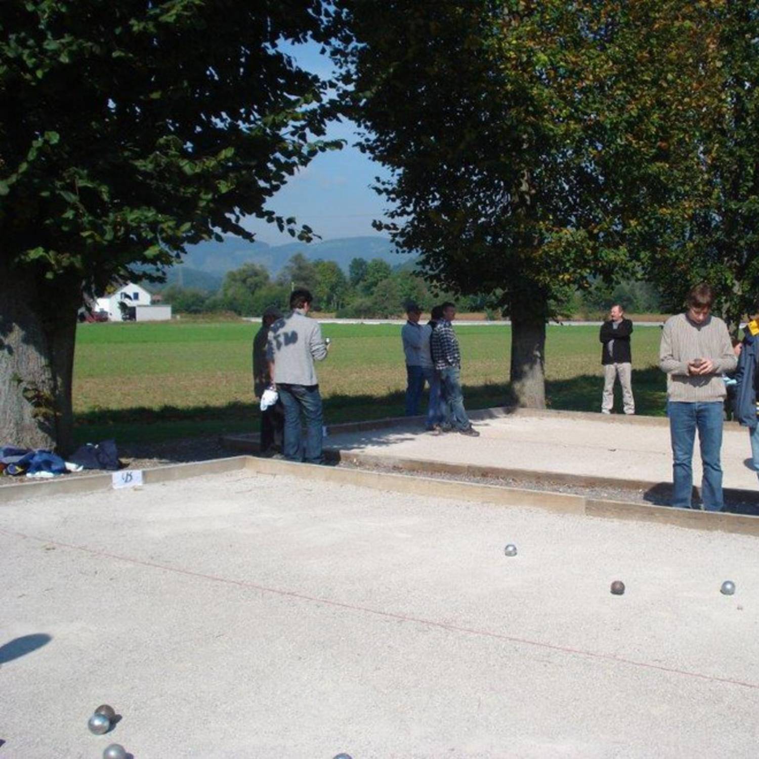 Place de pétanque